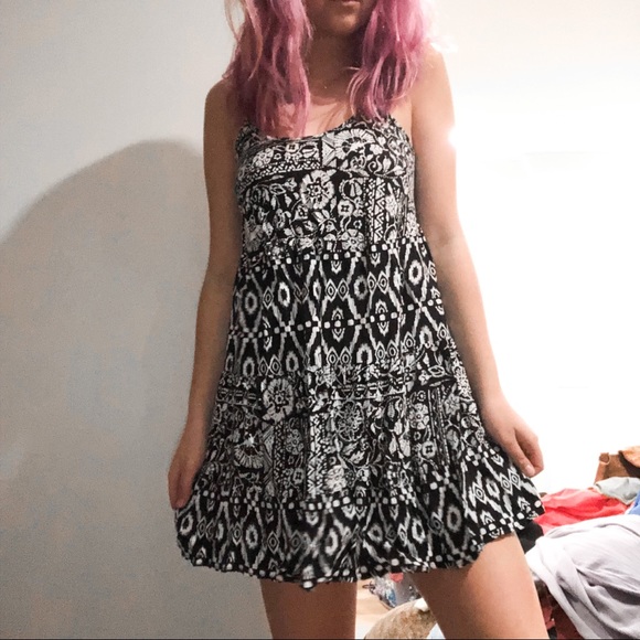 Brandy Melville-esque Dress⚡️ - Picture 1 of 2